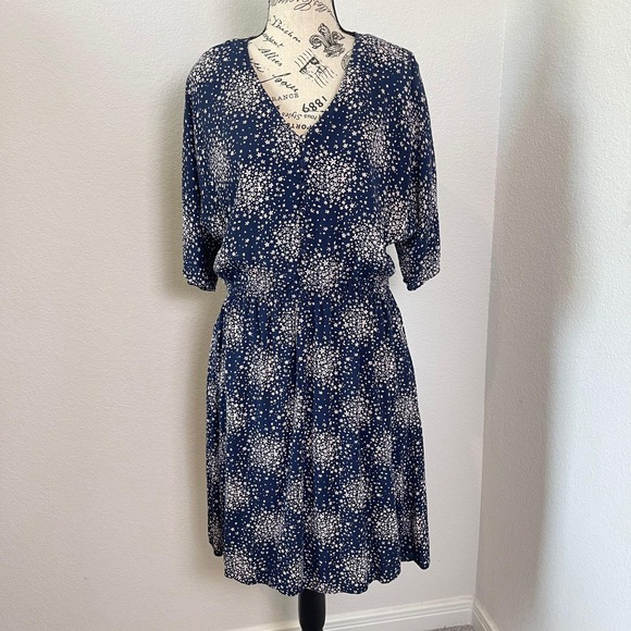 Boden‎ Navy Star Print Dress V-Neck Elastic Waist Casual UK12 US 8R - Picture 1 of 10